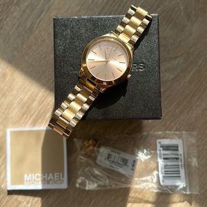 MICHAEL KORS WATCH